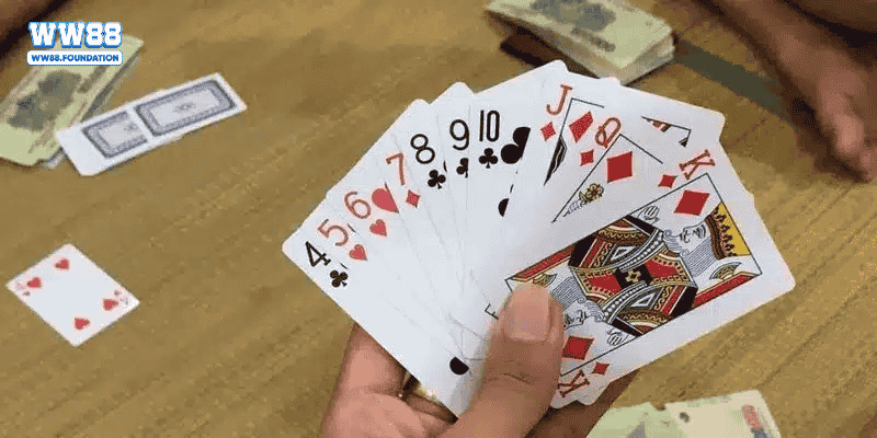 Cách Chơi Sâm Lốc Hiệu Quả